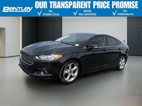 Used 2015 Ford Fusion SE w/ Equipment Group 201A FWD image 1