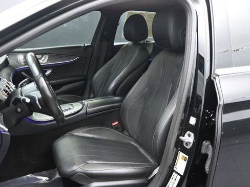 Used 2021 Mercedes-Benz E 350 Sedan image 5