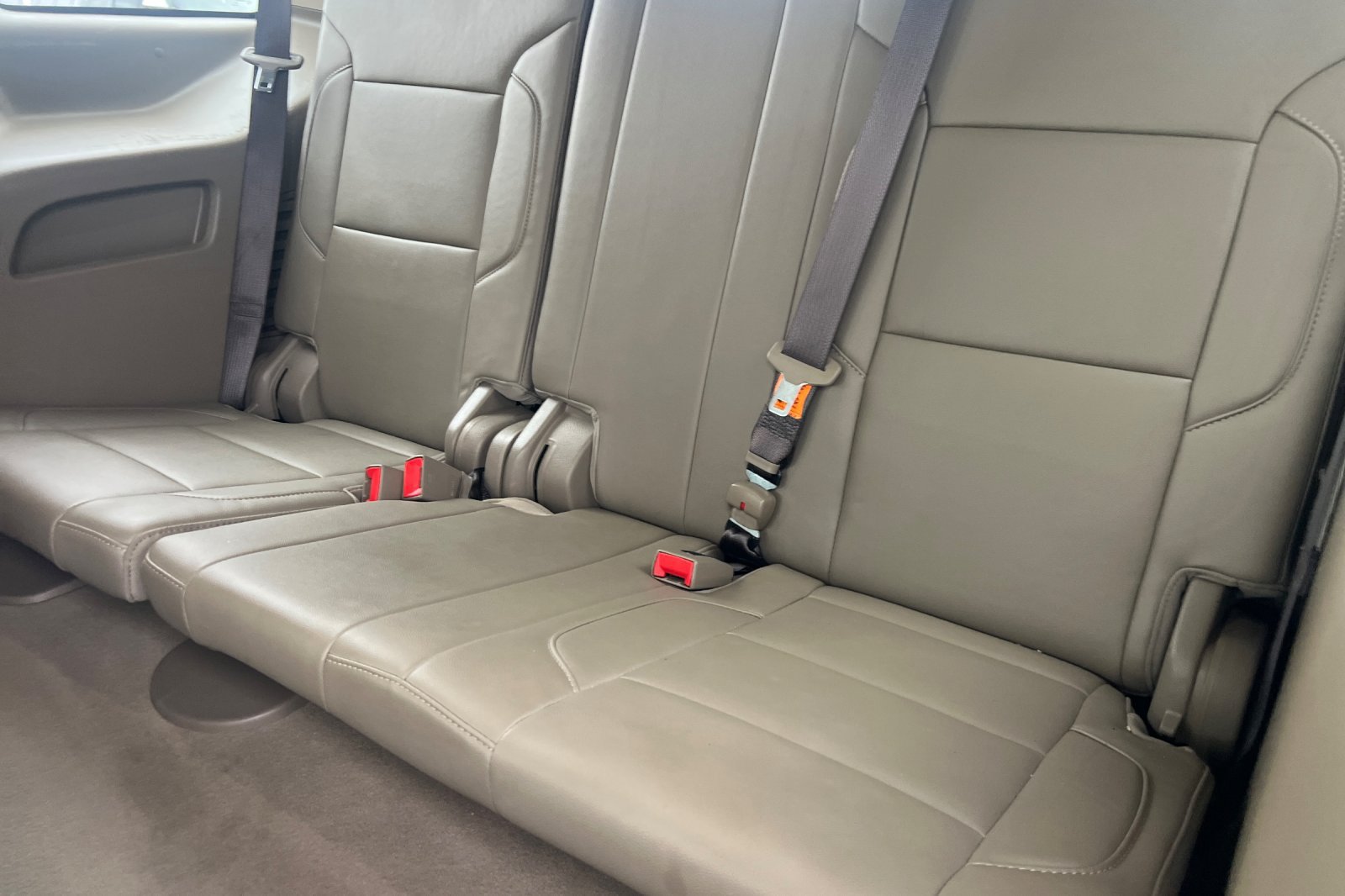 Used 2019 Chevrolet Tahoe LT AWD/4WD image 12