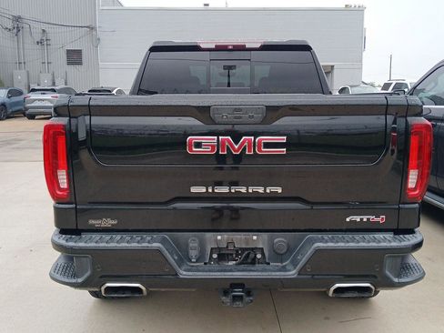 Used 2019 GMC Sierra 1500 AT4 w/ Technology Package image 9