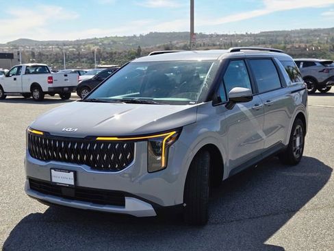 New 2026 Kia Carnival EX image 10
