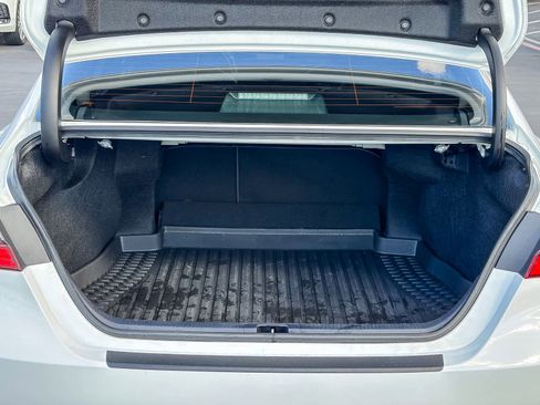 Used 2024 Toyota Camry SE w/ Convenience Package image 25