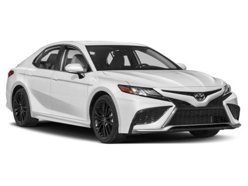 Used 2024 Toyota Camry XSE FWD image 12
