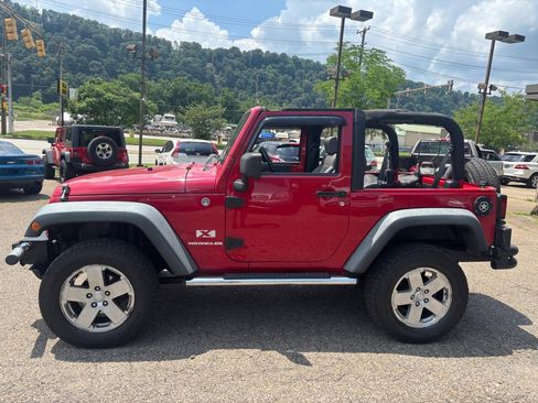 Used 2008 Jeep Wrangler X image 4