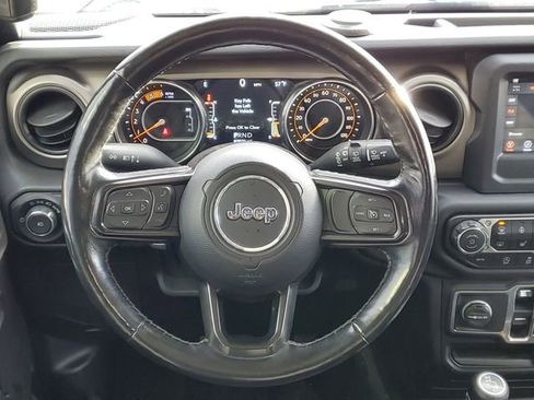 Used 2021 Jeep Wrangler Unlimited Sport AWD/4WD image 31