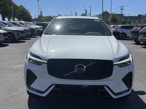 New 2026 Volvo XC60 B5 Plus w/ Protection Package Premier AWD/4WD image 2