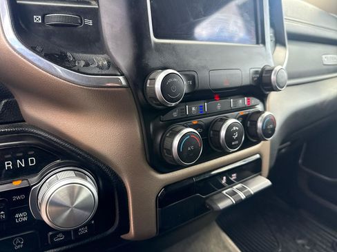 Used 2021 RAM 1500 Laramie w/ Off Road Group AWD/4WD image 12