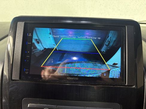 Used 2014 Nissan Titan SV w/ SV Value Truck Package image 18