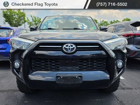 Used 2020 Toyota 4Runner SR5 Premium w/ Moonroof Package AWD/4WD image 2