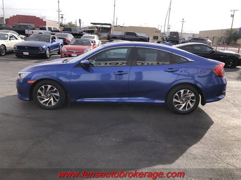 Used 2017 Honda Civic EX image 5