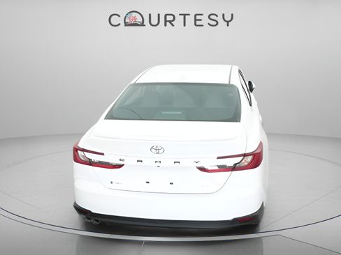 Certified 2026 Toyota Camry SE FWD image 9