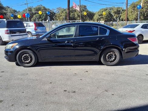 Used 2012 Honda Accord LX image 4