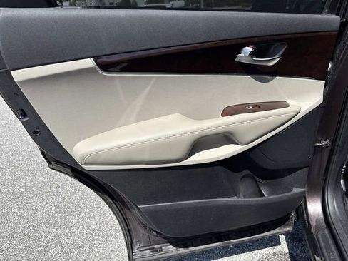 Used 2017 Kia Sorento EX w/ EX Premium Package FWD image 9