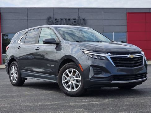Used 2022 Chevrolet Equinox LT FWD image 2