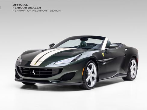 Certified 2019 Ferrari Portofino RWD image 1
