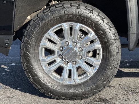 Used 2022 GMC Sierra 2500 Denali image 32