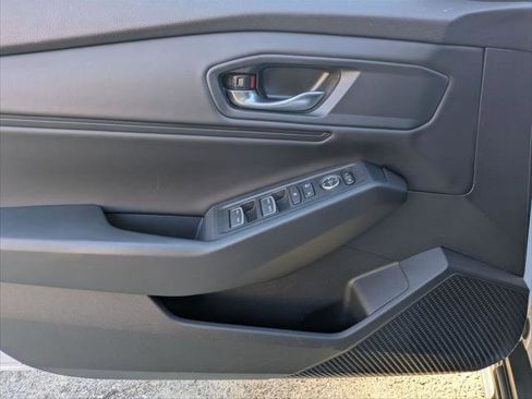 Used 2024 Honda Accord EX image 10