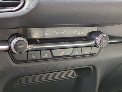 Certified 2023 MAZDA CX-30 AWD 2.5 S w/ Premium Package image 22