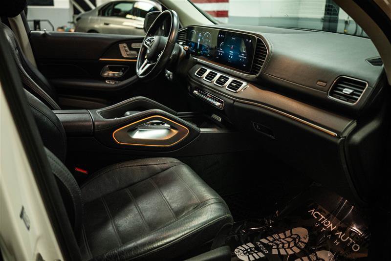 Used 2020 Mercedes-Benz GLS 450 4MATIC image 15