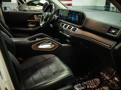 Used 2020 Mercedes-Benz GLS 450 4MATIC image 15