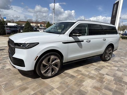 New 2026 Lincoln Navigator L Black Label image 5