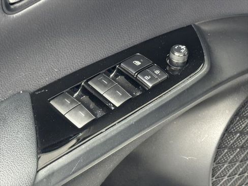 Certified 2020 Toyota Prius Prime Limited image 20