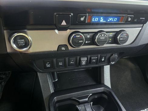 Used 2023 Toyota Tacoma Limited RWD image 23