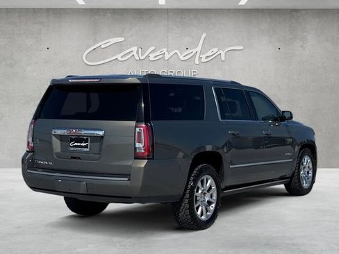 Used 2018 GMC Yukon XL Denali w/ Denali Ultimate Package image 16