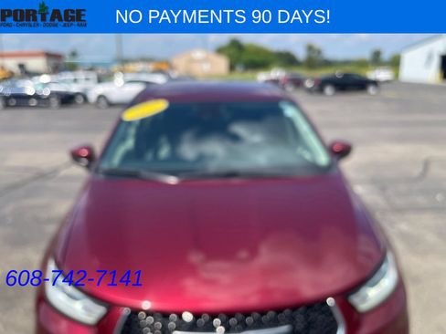 Used 2023 Chrysler Pacifica Touring-L FWD image 32
