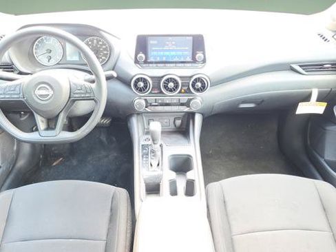 Certified 2025 Nissan Sentra S FWD image 7