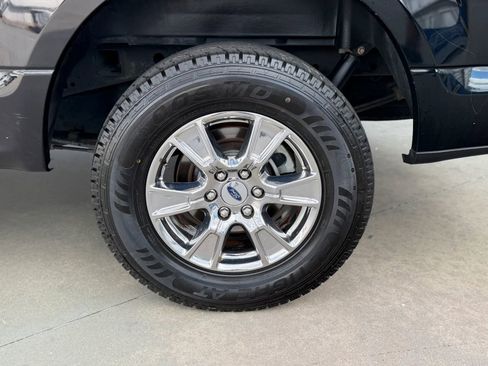 Used 2017 Ford F150 XLT w/ Equipment Group 302A Luxury RWD image 14