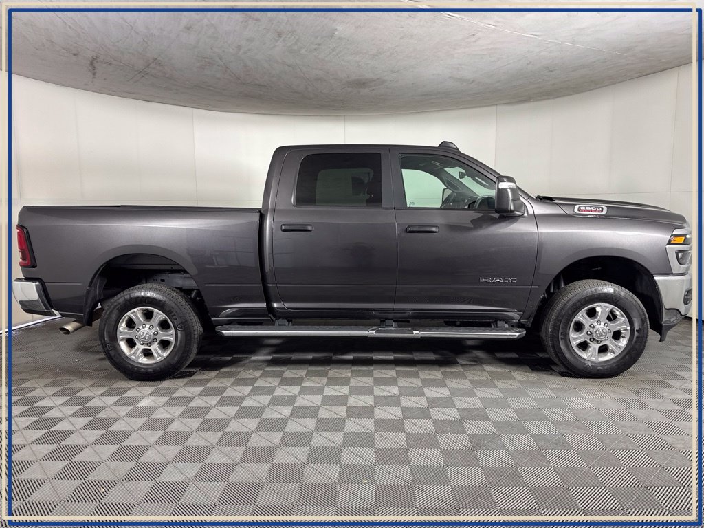 Used 2026 RAM 2500 Big Horn AWD/4WD image 8