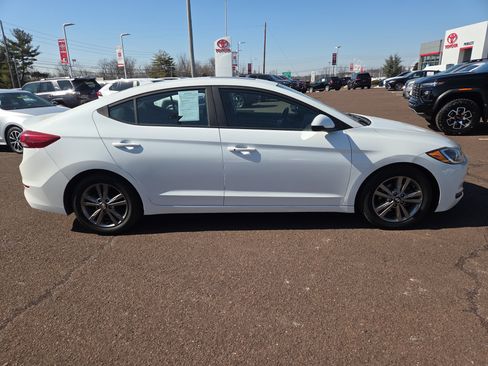 Used 2017 Hyundai Elantra Value Edition w/ Cargo Package image 2