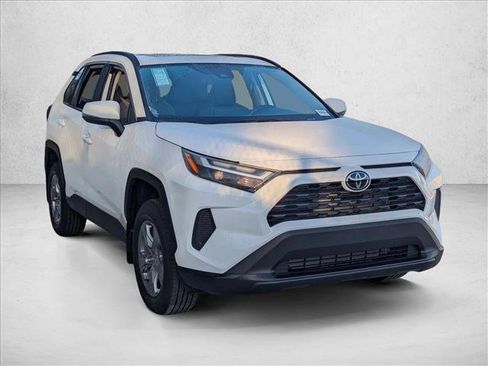 New 2025 Toyota RAV4 XLE image 6