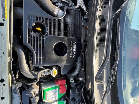 Used 2012 Nissan Juke SV image 19