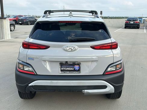 Used 2023 Hyundai Kona SEL w/ Convenience Package FWD image 12