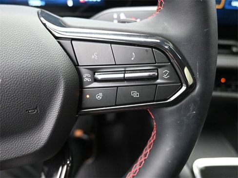 Used 2025 Chevrolet Equinox RS w/ Safety and Technology Package image 15