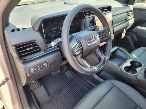 New 2026 GMC Terrain AT4 w/ Convenience Package III image 22