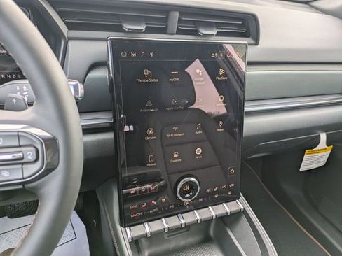 New 2026 GMC Terrain AT4 w/ Convenience Package III image 18