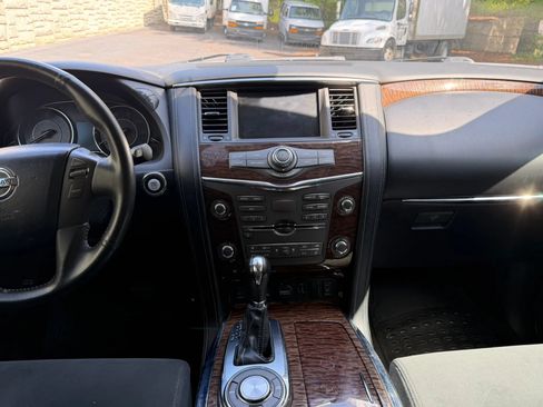 Used 2018 Nissan Armada SV w/ Driver Package RWD image 19