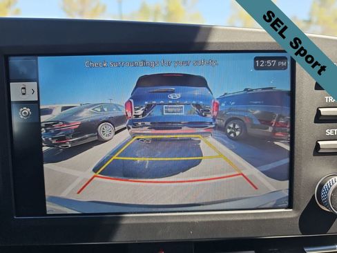 Certified 2025 Hyundai Elantra Sport FWD image 24