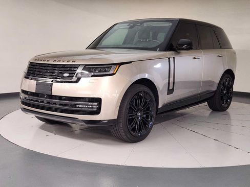 Used 2024 Land Rover Range Rover SE AWD/4WD image 1