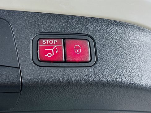 Certified 2026 Mercedes-Benz GLA 250 4MATIC image 34