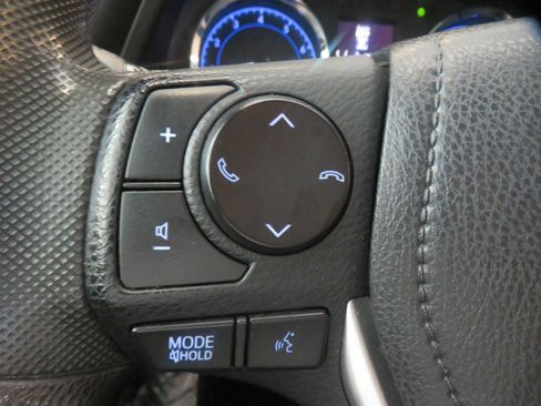 Used 2017 Toyota Corolla XLE FWD image 14