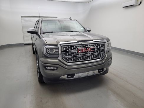Used 2017 GMC Sierra 1500 Denali w/ Denali Ultimate Package AWD/4WD image 14
