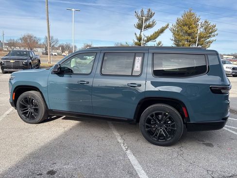 New 2026 Jeep Grand Wagoneer Summit AWD/4WD image 19