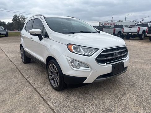 Used 2019 Ford EcoSport Titanium image 2
