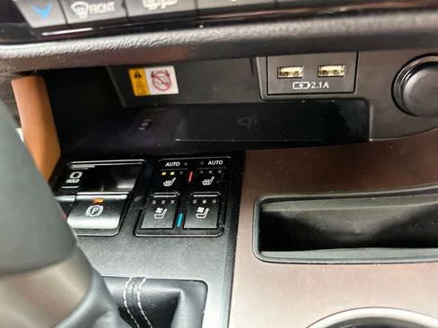 Used 2022 Lexus RX 450h AWD w/ Premium Package image 11