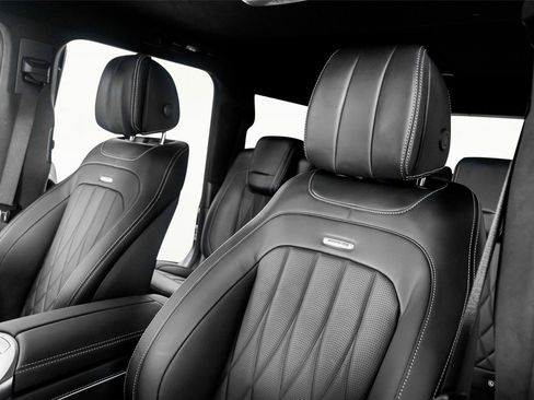 Used 2025 Mercedes-Benz G 63 AMG 4MATIC image 3