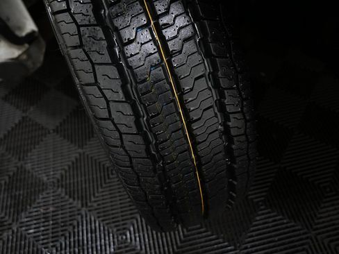 Used 2023 RAM ProMaster 2500 image 24